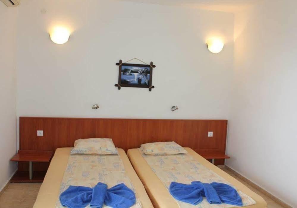 Siana Hotel Sveti Vlas Buitenkant foto